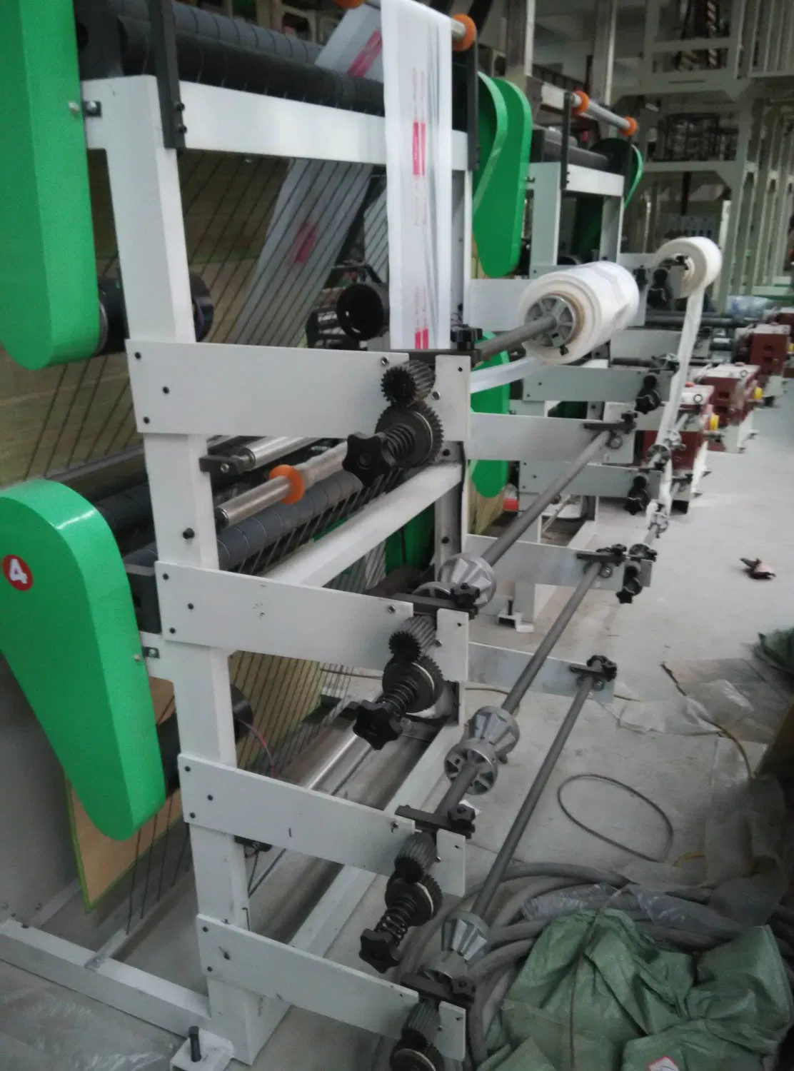 Double-Layer Bottom Heat Sealing Cold Cutting Plastic T-Shirt Bag Making Machine