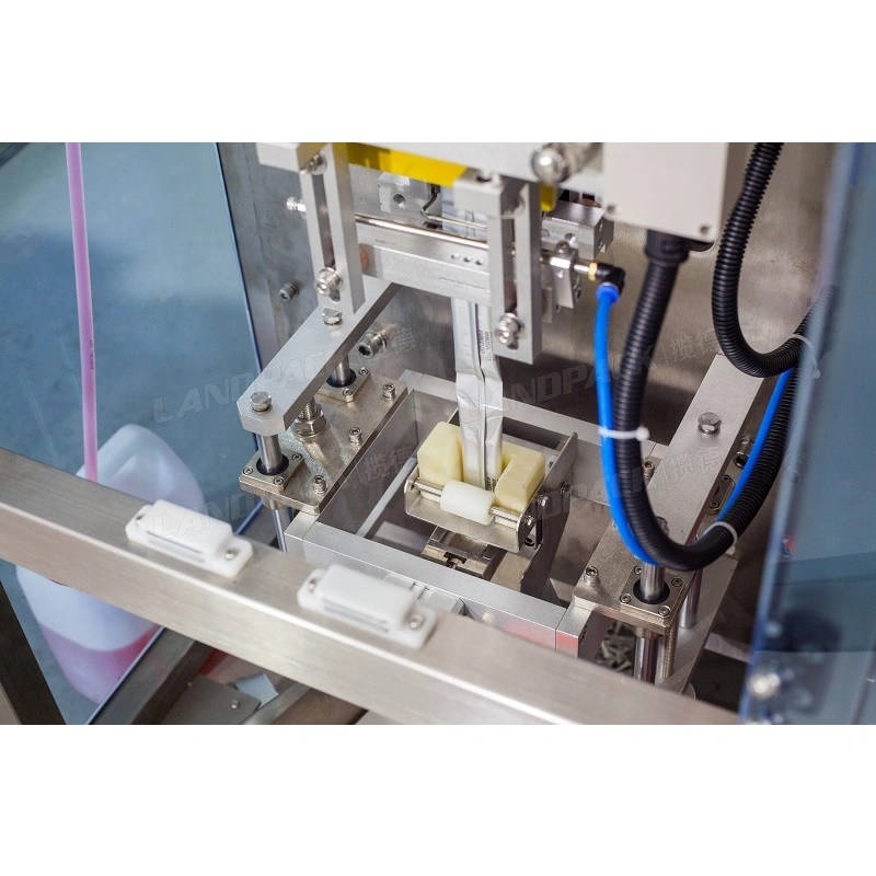 Factory Price Automatic Plastic Bag Sachet Pouch 10ml 20 Ml Liquid Milk Fruit Juice Ice Lolly Popsicle Honey Food Filling Sealing Packaging Packing Machine