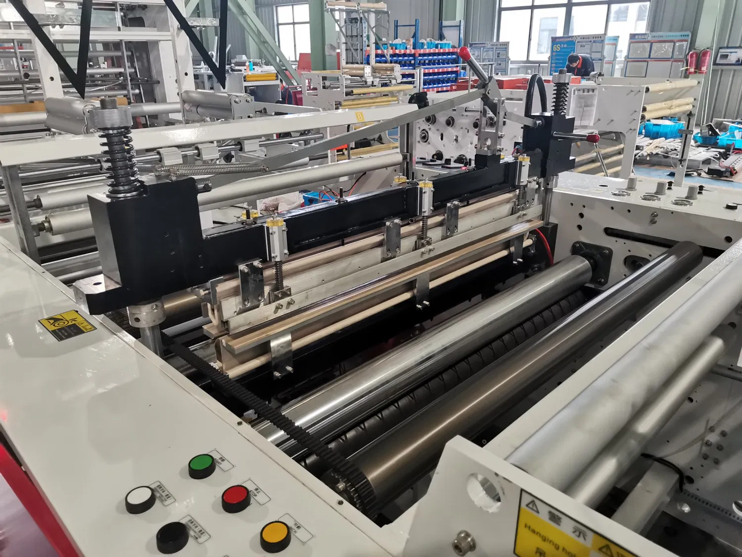 Fully Automatic Biodegradable Decomposable Star Sealing Plastic Garbage Bag-on-Roll Poly Trash Bag Coreless Making Machine