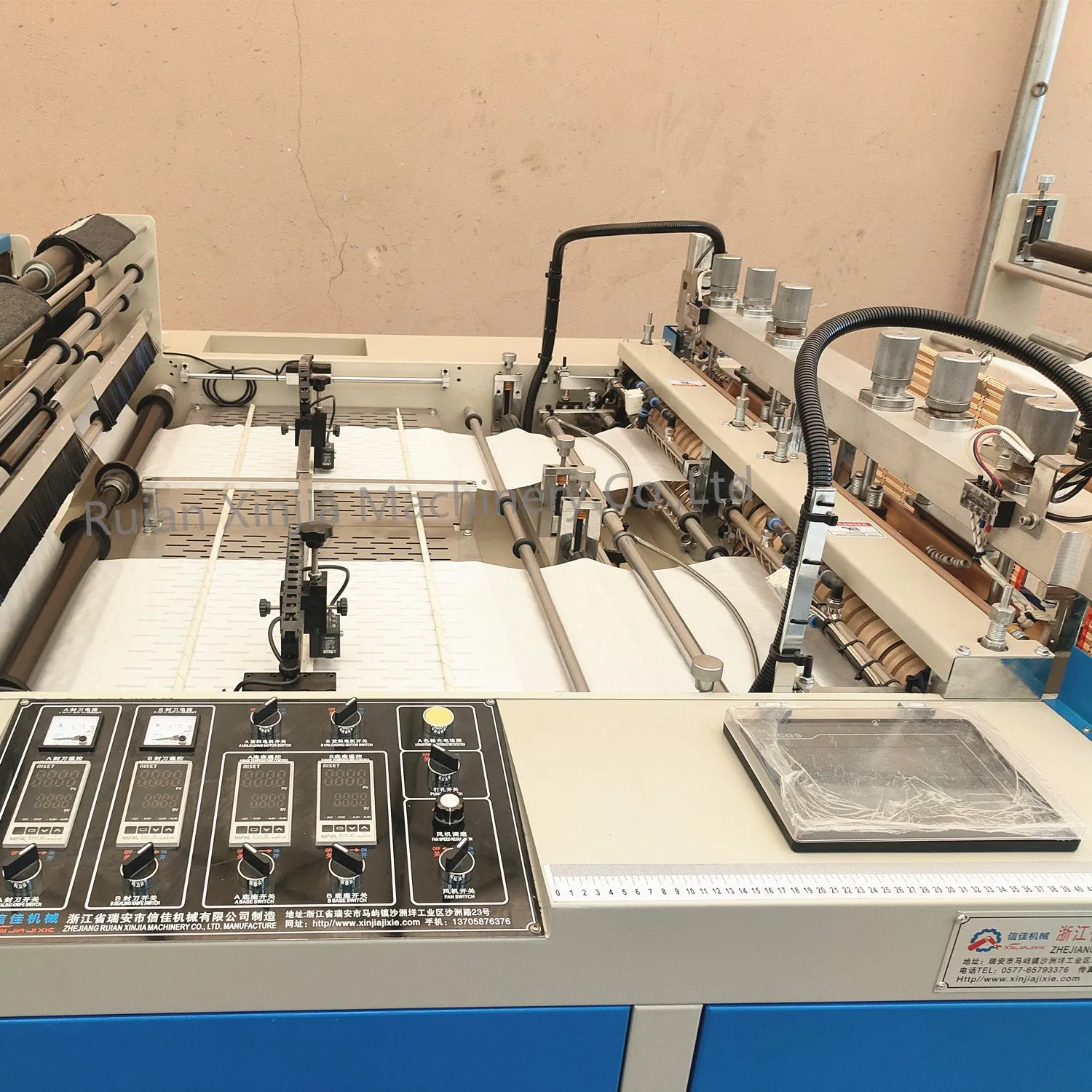 High Speed Rolling Bag Making Machine Sealing Cutting Machine Price for Plastic HDPE LDPE Flat Bag Biodegradable Bag on Roll with Core